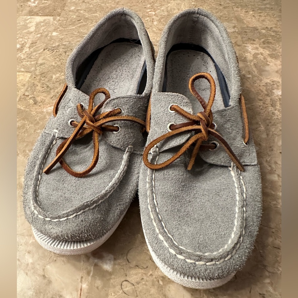 Sperry boat shoes